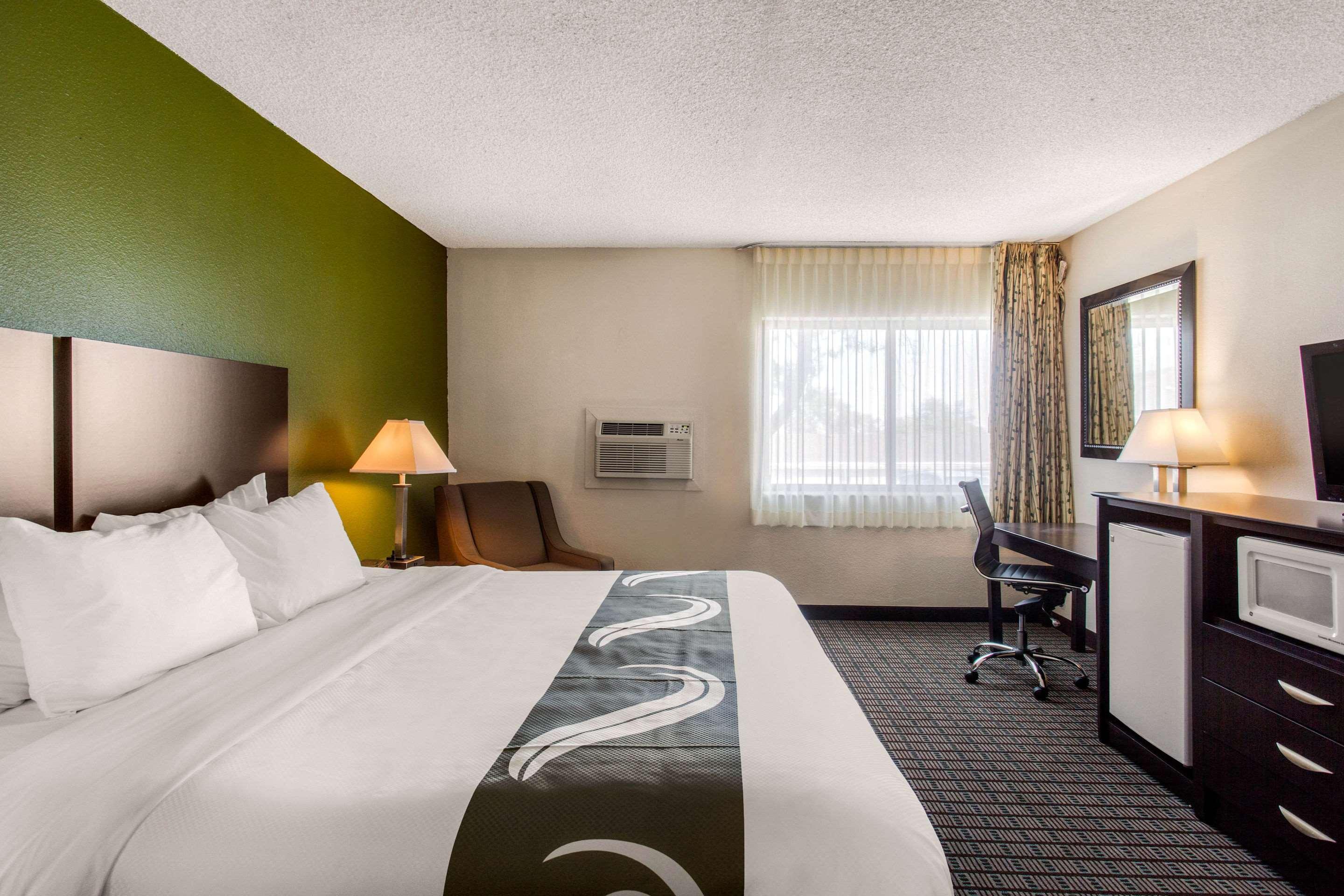 Quality Inn Stateline Wendover Buitenkant foto
