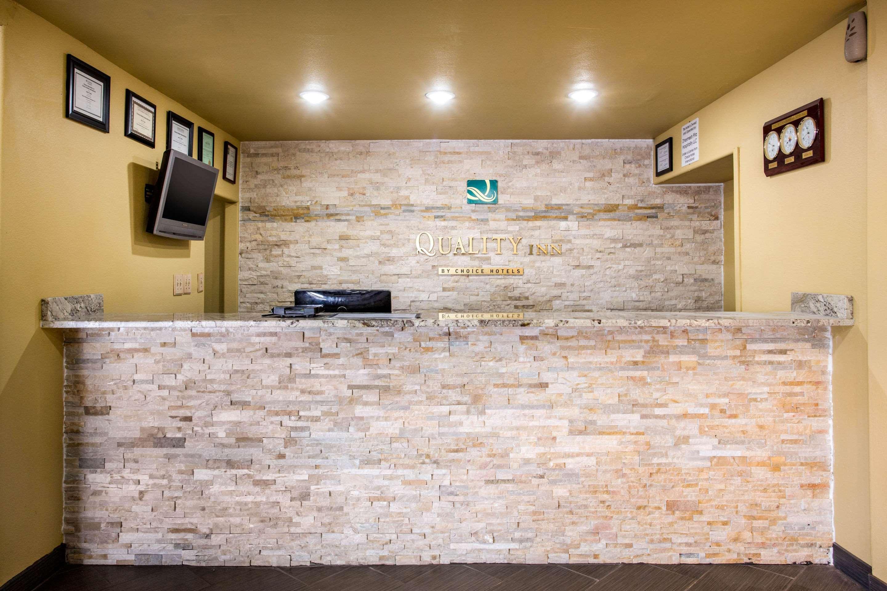 Quality Inn Stateline Wendover Buitenkant foto