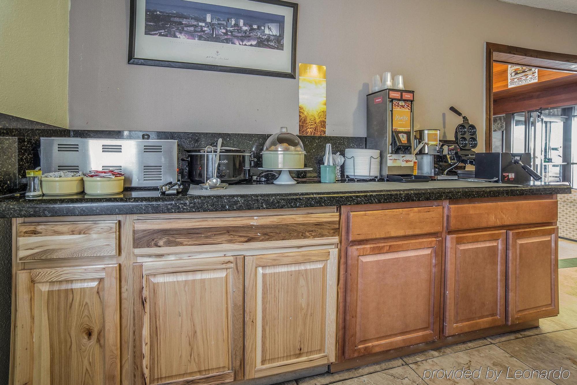 Quality Inn Stateline Wendover Buitenkant foto